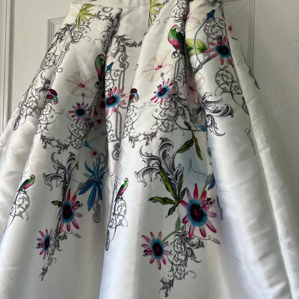 Ted Baker White Floral Petale Passion Flower Full Midi Skirt Size 1 - Picture 5 of 15